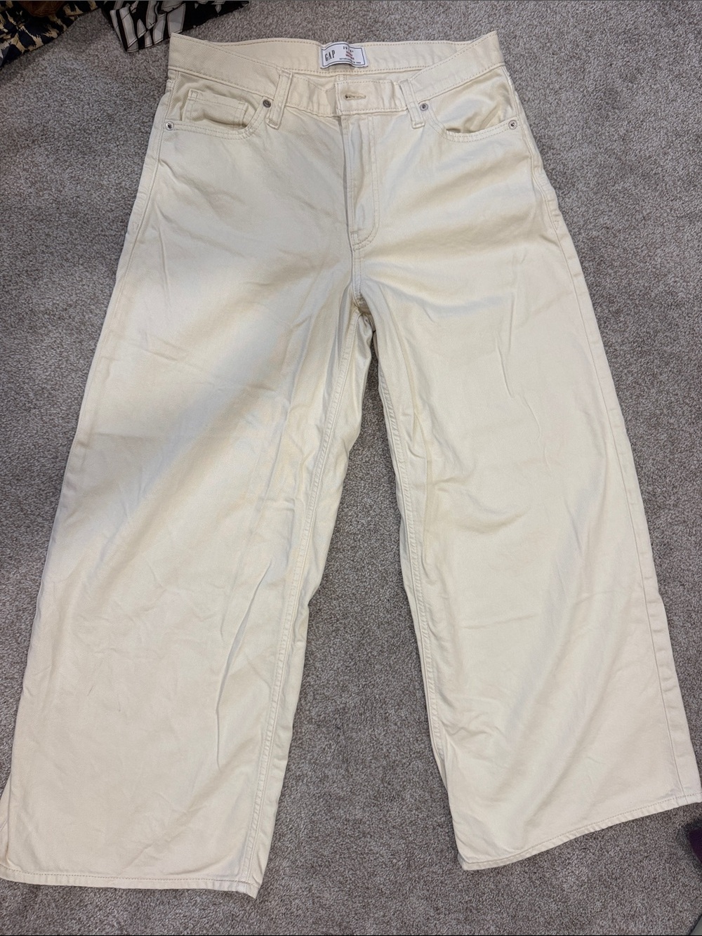 GAP Women's Cream Wide-Leg Jeans 8S 29 baggy mid rise